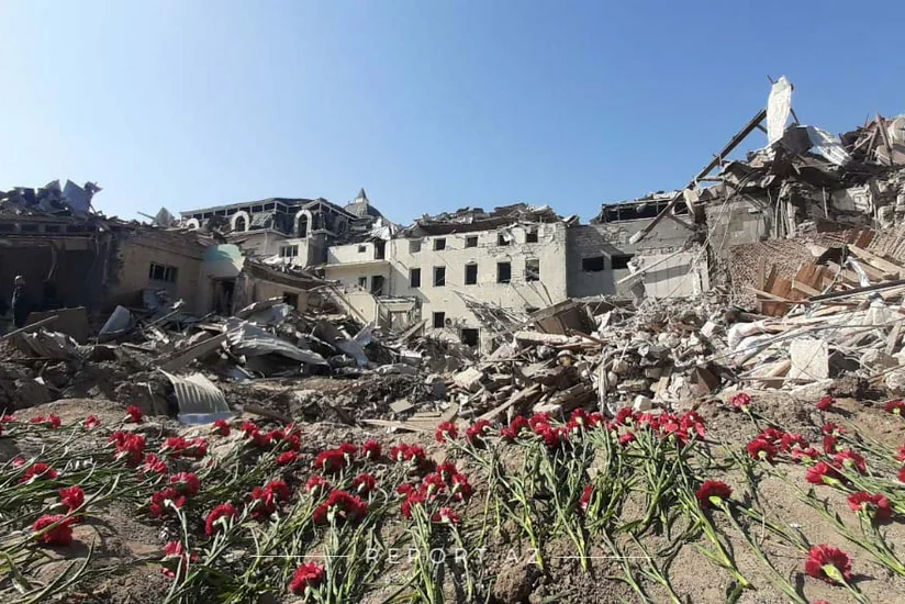 Ukraynalı tarixçi: Ermənistanın şəhərlərə raket zərbələri hərbi cinayətdir