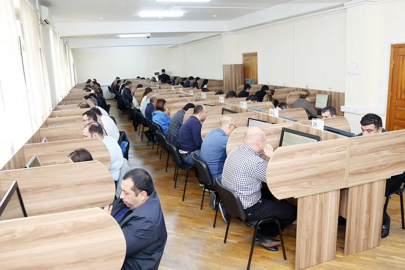 Hakimliyə namizədlərdən 163 nəfər növbəti mərhələyə buraxılıb