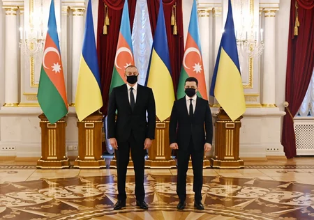Azərbaycan və Ukrayna prezidentlərinin təkbətək görüşü başlayıb