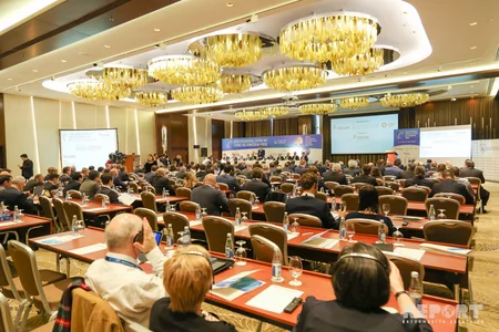 Начал работу Второй международный форум SOCAR Каспий и Центральная Азия - торговля, логистика, нефтепереработка, нефтехимия - ОБНОВЛЕНО