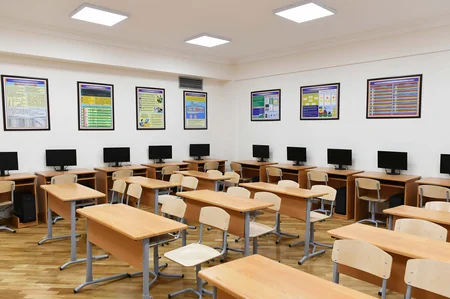 Prezident Bakıda yeni tikilən iki məktəbdə yaradılan şəraitlə tanış olub