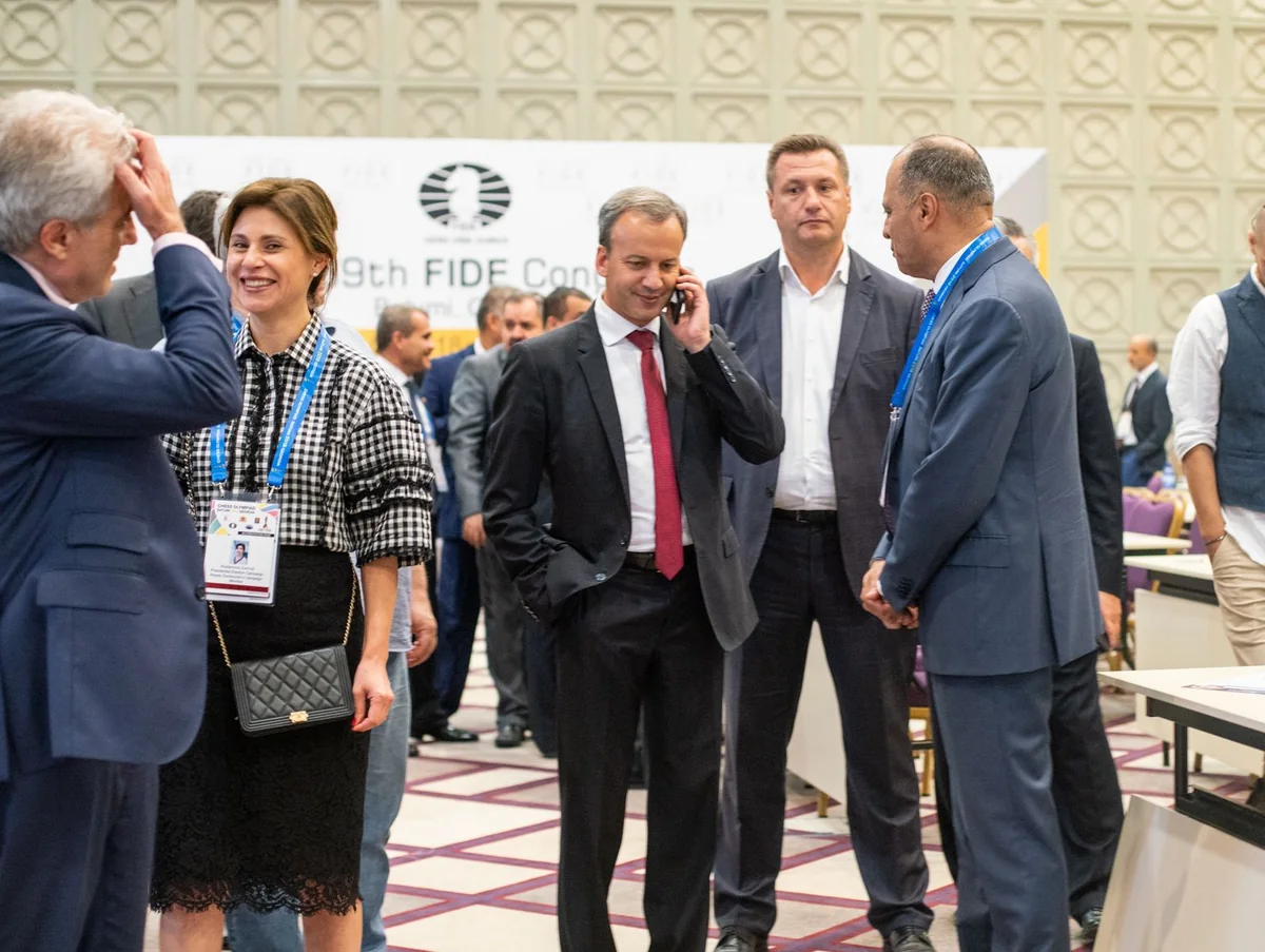 FIDE prezident və vitse-prezident seçkilərinin vaxtını açıqlayıb