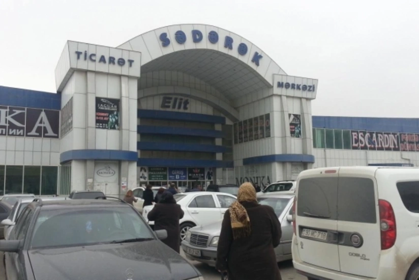 В ТЦ Сядярак произошла трагедия: 1 погибший, 1 раненый