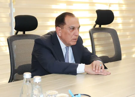 Vəkillər Kollegiyasının sədri vətəndaşları qəbul edib