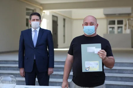 Azerbaijan provides housing to martyrs’ families, Karabakh war invalids