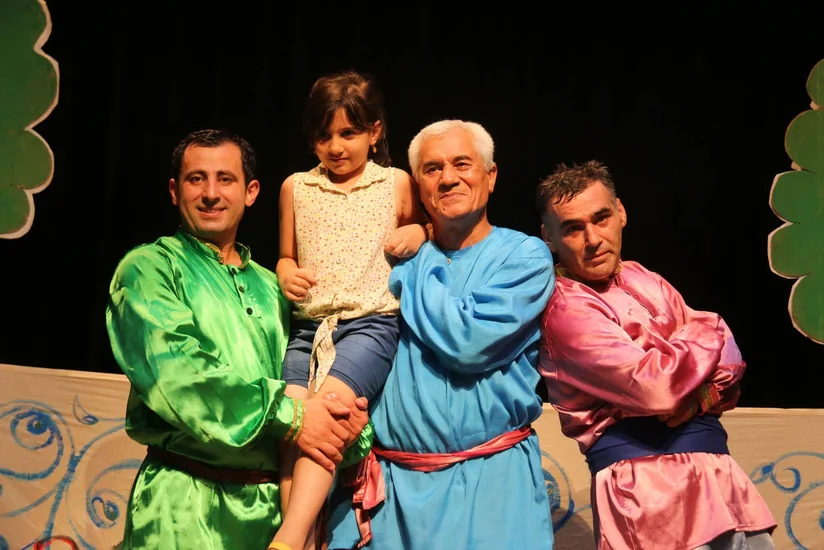 Lənkəran teatrı İranda beynəlxalq festivalda iştirak edib