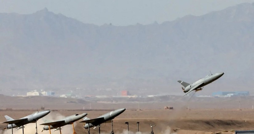 Media: Vehicles carrying Israeli kamikaze drones detained in Iran