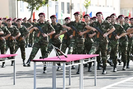 Prezident İlham Əliyev DTX-nin N saylı hərbi hissəsində gənc əsgərlərin andiçmə mərasimində iştirak edib - YENİLƏNİB - FOTO