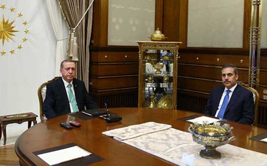 Türkiyə prezidenti ilə MİT rəhbəri arasında görüş başa çatıb - YENİLƏNİB