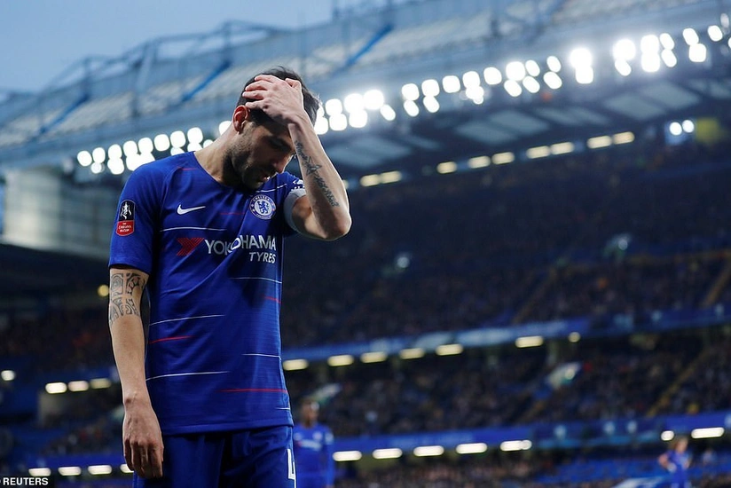 Fabreqas Çelsi ilə son matçında göz yaşlarını saxlaya bilməyib - VİDEO