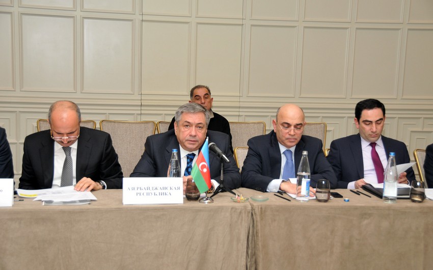 ​Transxəzər beynəlxalq nəqliyyat marşrutunun inkişafı Bakıda müzakirə olunub