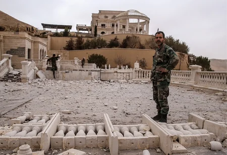 ​Suriya ordusu Palmiranı tamamilə azad edib