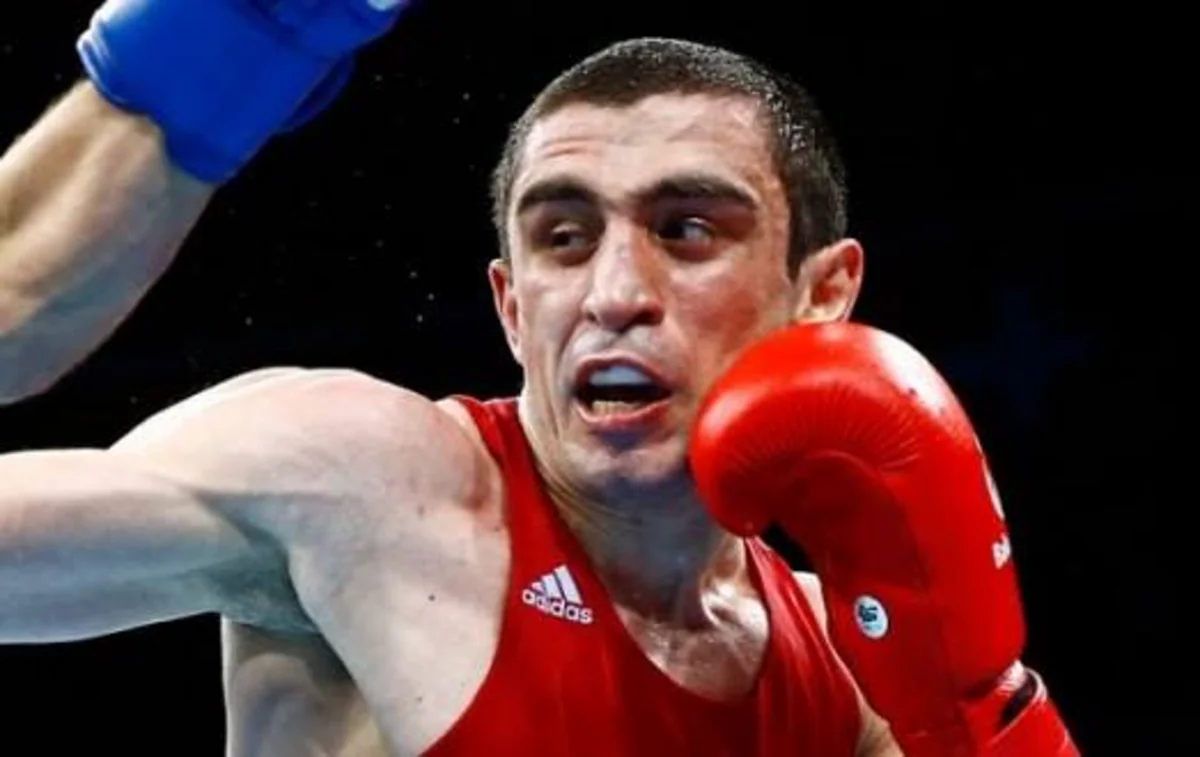 Azərbaycanlı boksçu Albert Səlimov Rio-de-Janeyro Yay Olimpiya Oyunlarında 1/4 finala çıxıb