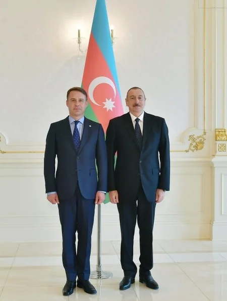 Президент Азербайджана принял верительные грамоты новоназначенных послов трех стран - ОБНОВЛЕНО
