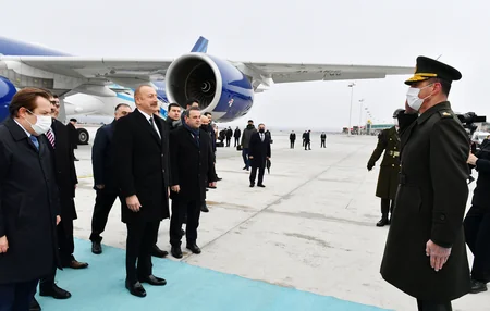 President Ilham Aliyev embarks on working visit to Turkiye