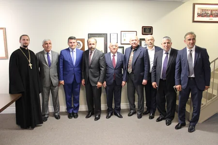 Mübariz Qurbanlı San-Fransisko Şəhər Şurasının üzvü və Kaliforniya Ştat senatoru ilə görüşüb