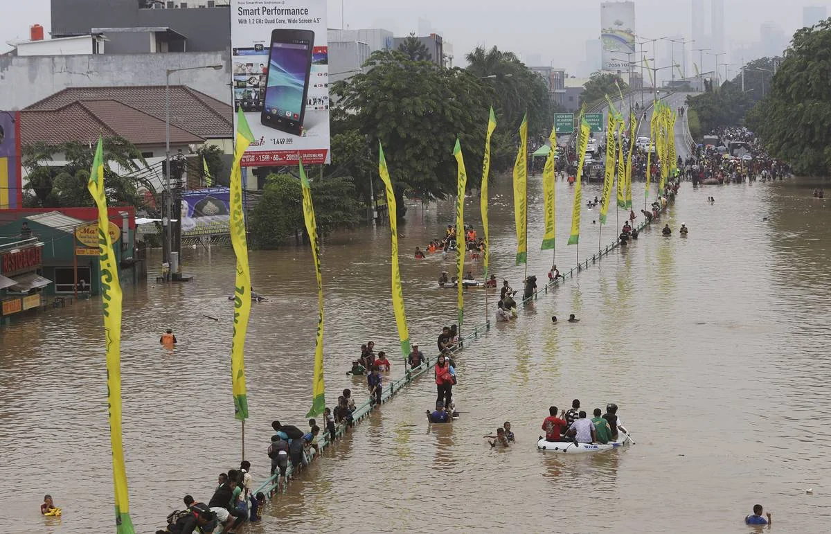 Mərakeşdə sel 24 nəfərin həyatına son qoyub