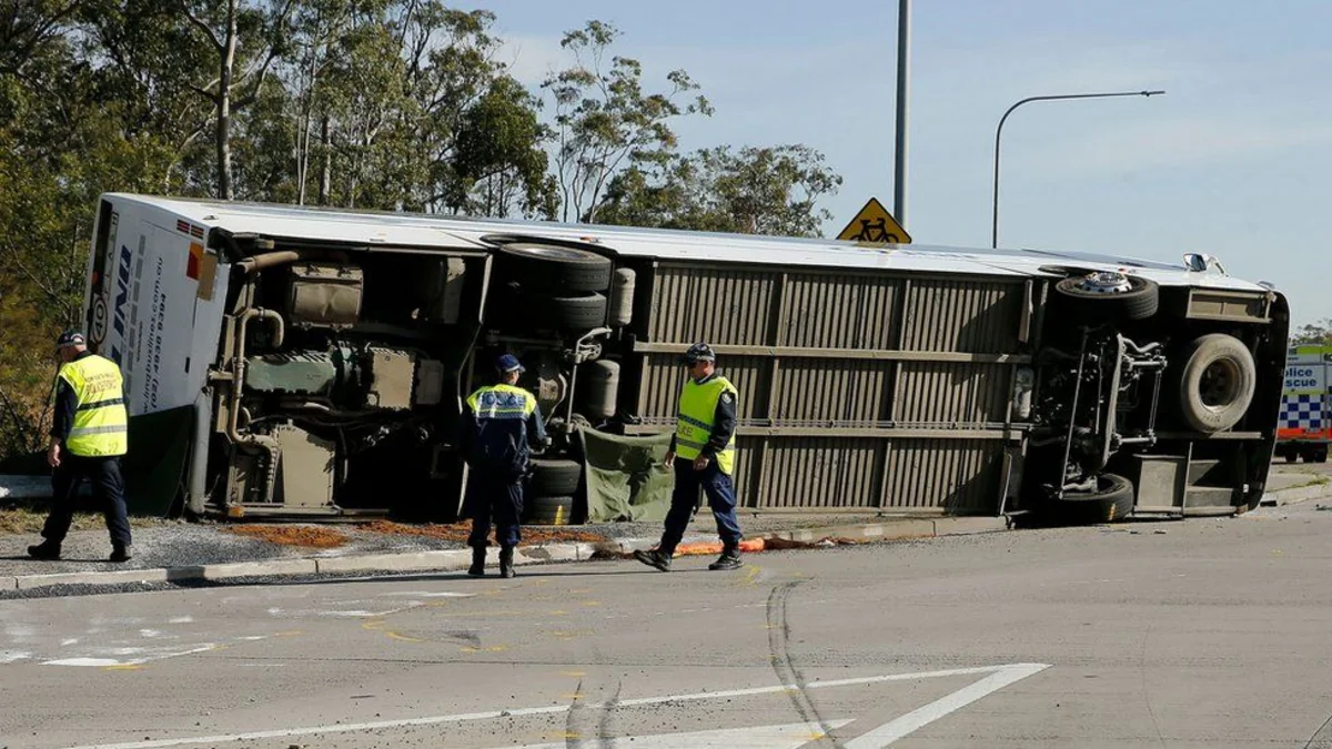 Number of those injured in Australia bus crash rises to 25