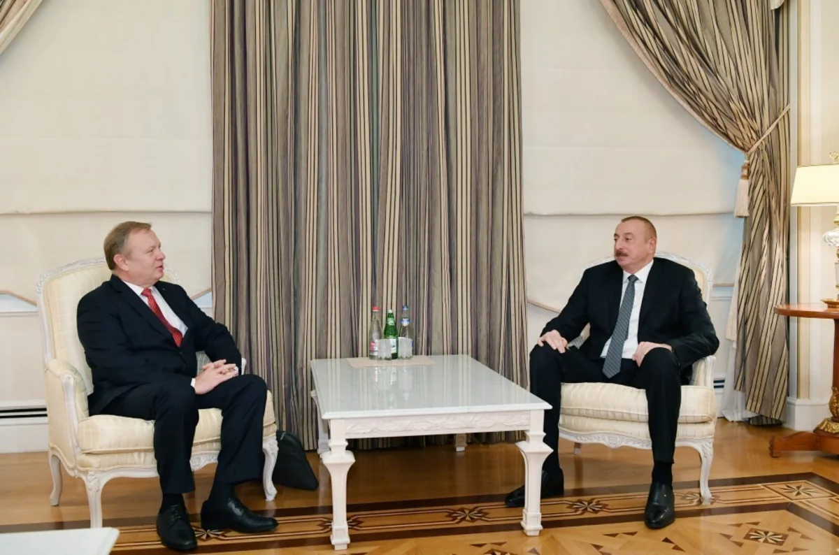 President Ilham Aliyev receives Belarus ambassador
