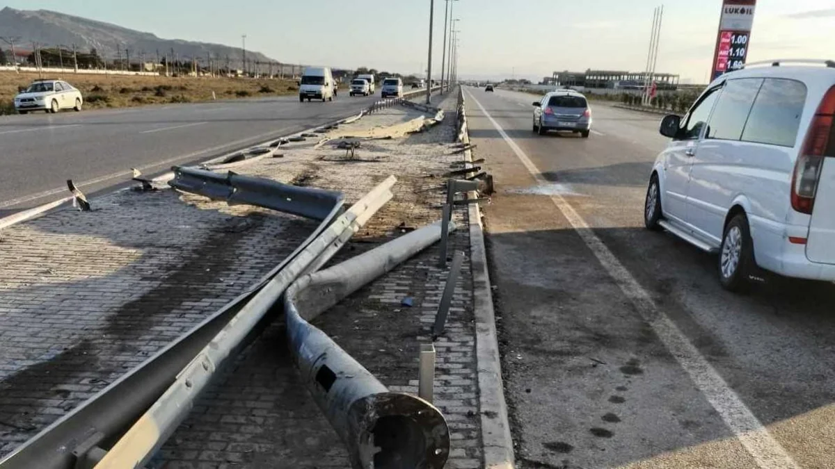 AAYDA: Eyni vaxtda və eyni ərazidə baş verən qəzalar yol təsərrüfatına ziyan vurub