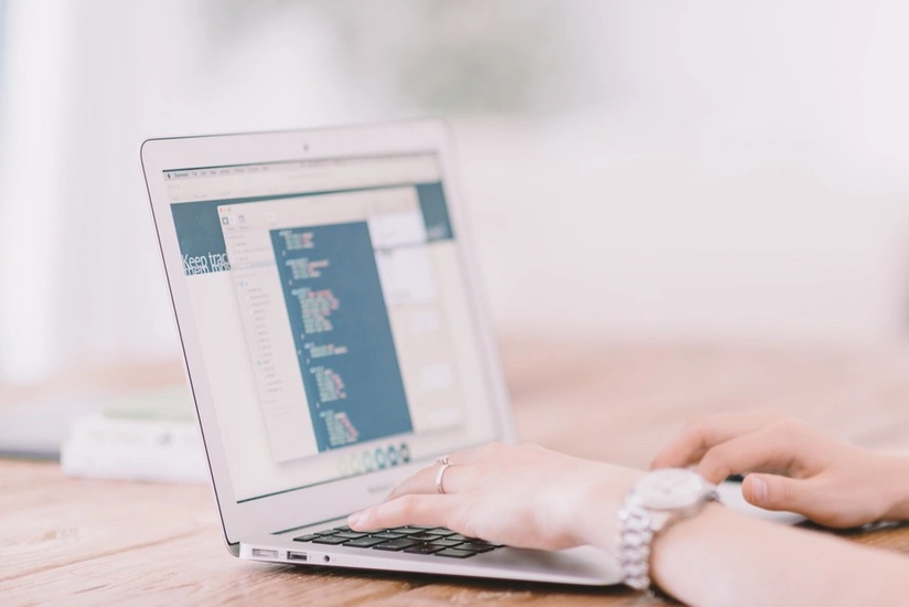 Gürcüstanda distant iş rejiminə keçilir