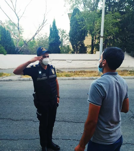 Bakıda maska taxmayan şəxslər cərimələndi