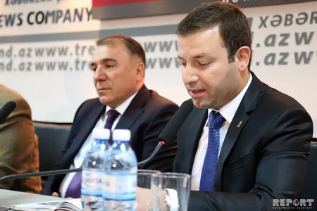 Futbol veteranı İsgəndər Cavadovun həyatından və karyerasından bəhs edən kitabın təqdimatı olub