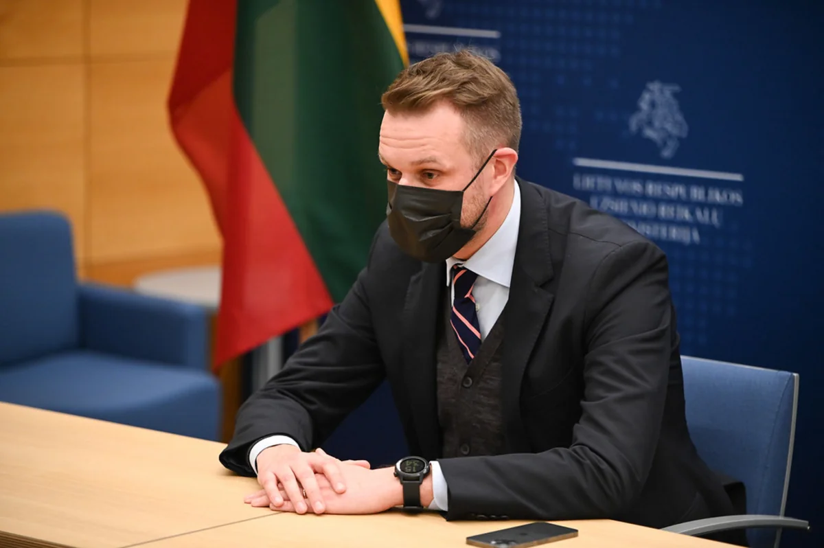 Глава МИД Литвы подал в отставку