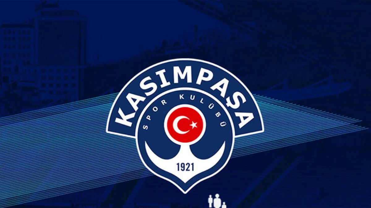 İstanbul klubunun 7 futbolçusu koronavirusa yoluxdu