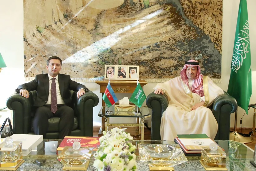 XİN başçısının müavini səudiyyəli həmkarını Azərbaycanın sülh təşəbbüsləri barədə məlumatlandırıb