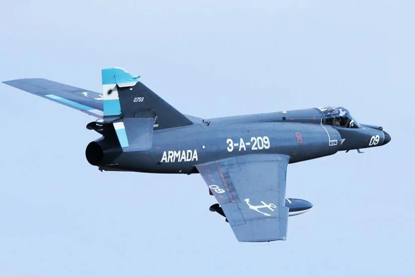 СМИ: Аргентина обсуждает передачу штурмовиков Super Etendard для Украины