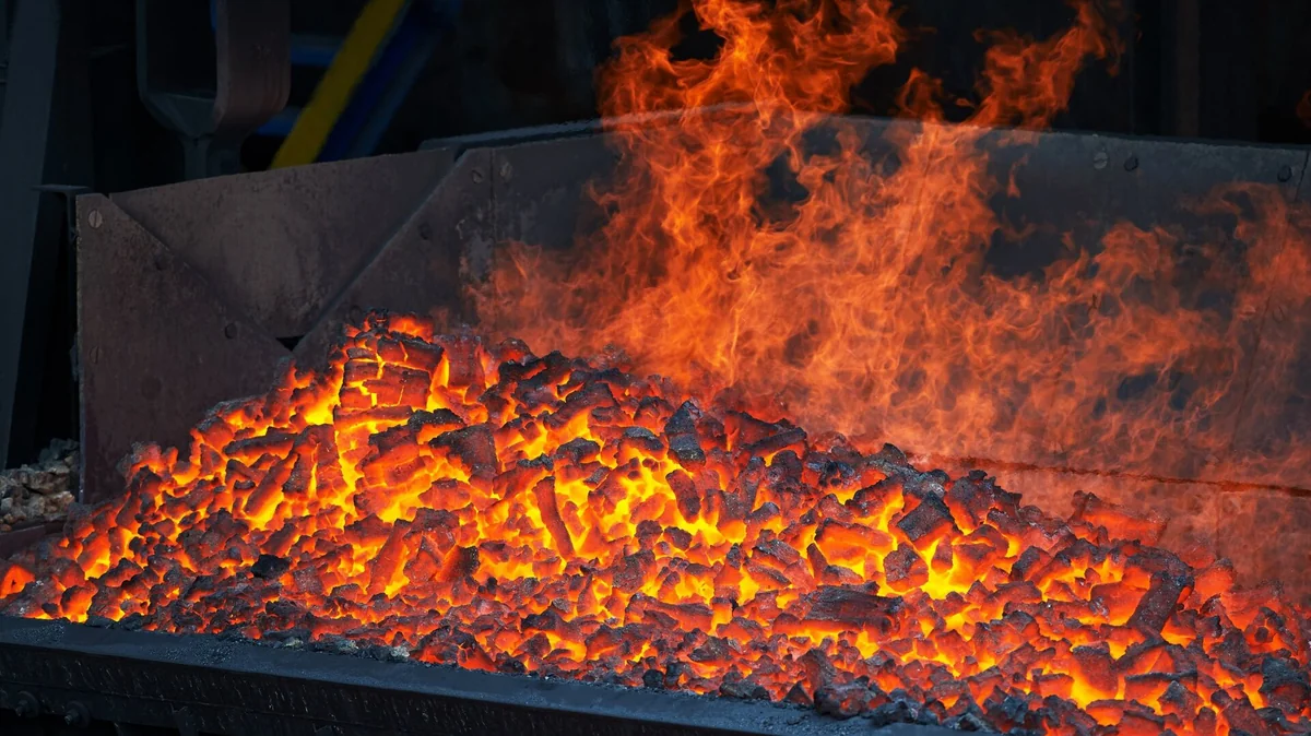 Крупнейший производитель стали Tata Steel в Британии прекращает работу