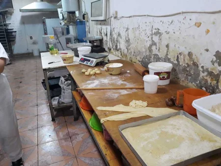 Bakıda antisanitar şəraitdə fəaliyyət göstərən şirniyyat sexinin fəaliyyəti dayandırılıb