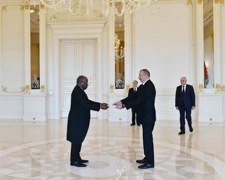 Prezident İlham Əliyev 4 ölkənin yeni səfirinin etimadnaməsini qəbul edib
