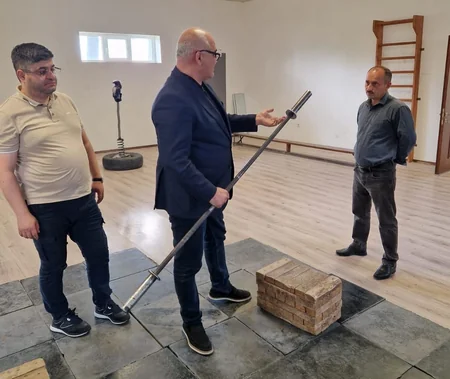 Firdovsi Umudov Kürmük klubunun təlim-məşq mərkəzində olub