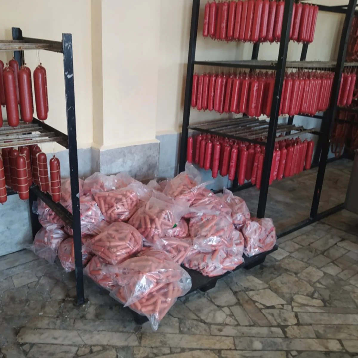 Göygöldə kolbasa sexinin fəaliyyəti məhdudlaşdırılıb