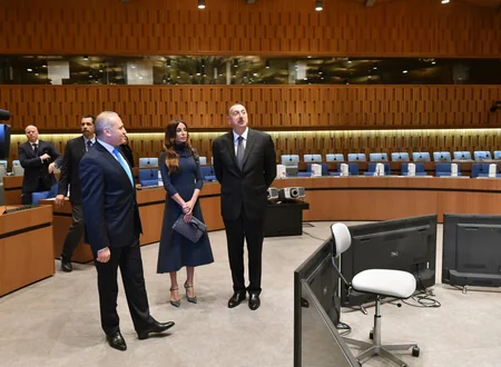 ​İlham Əliyev UNESCO Baş Konfransının 38-ci sessiyasının Liderlər Forumunda iştirak edib