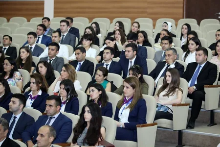 Nazirliyin 160 əməkdaşı YAP-a üzv olmaq üçün müraciət edib