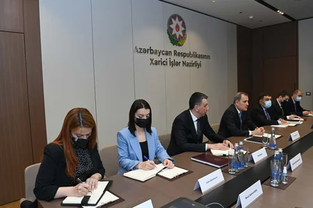 Azərbaycan və Gürcüstan XİN başçıları arasında görüş keçirilib - YENİLƏNİB-2
