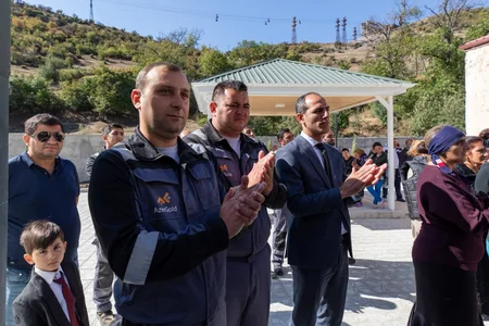 Daşkəsəndə inşa edilən yeni məktəb binası istifadəyə verilib