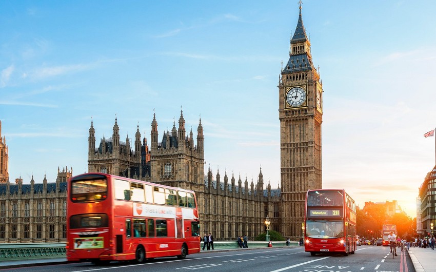 Britaniyada yüksək sürətlə COVID-19-un yeni növü yayılır