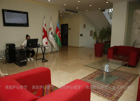 Anar Kərimov Bolnisi muzeyi və Marneuli Çay Evini ziyarət edib