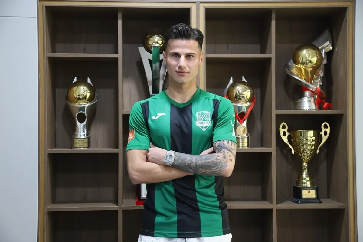 Azərbaycanlı futbolçu Albaniya klubuna transfer olunub