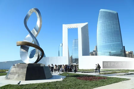 Azərbaycan xalqı Zəfər parkını ziyarət edir - FOTOREPORTAJ