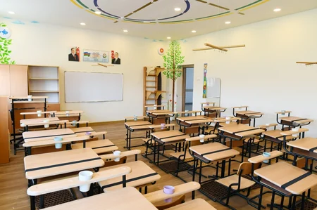 Mehriban Aliyeva views conditions created at newly-built school in Bina settlement
