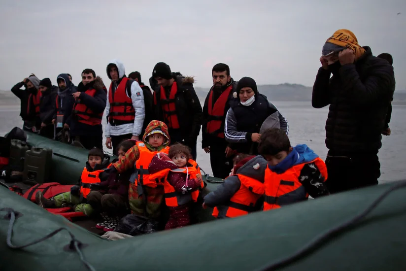 La-Manş boğazı ilə Britaniyaya gedən miqrantların sayı 60 faiz artıb