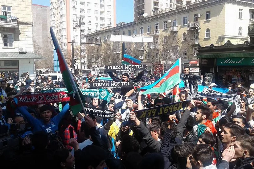 ​Futbol azarkeşləri Azərbaycan əsgərlərinə dəstək məqsədilə aksiya keçirib