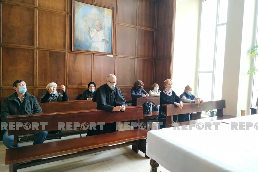 “Müqəddəs Bakirə Məryəmin Məsum Hamiləliyi” kilsəsində şəhidlərin anım mərasimi keçirilib