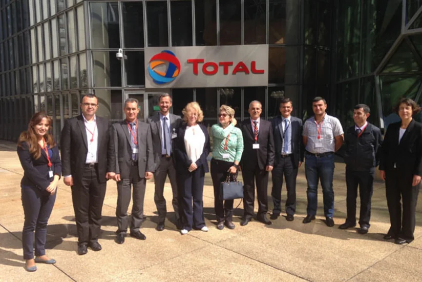 SOCAR və Total arasında insan resurslarının idarə olunması sahəsində əməkdaşlığın inkişafı müzakirə olunub
