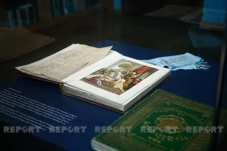“Molla Nəsrəddin” jurnalının orijinal nüsxələri, Azərbaycan dilində 85 yaşlı kitab - REPORTAJ